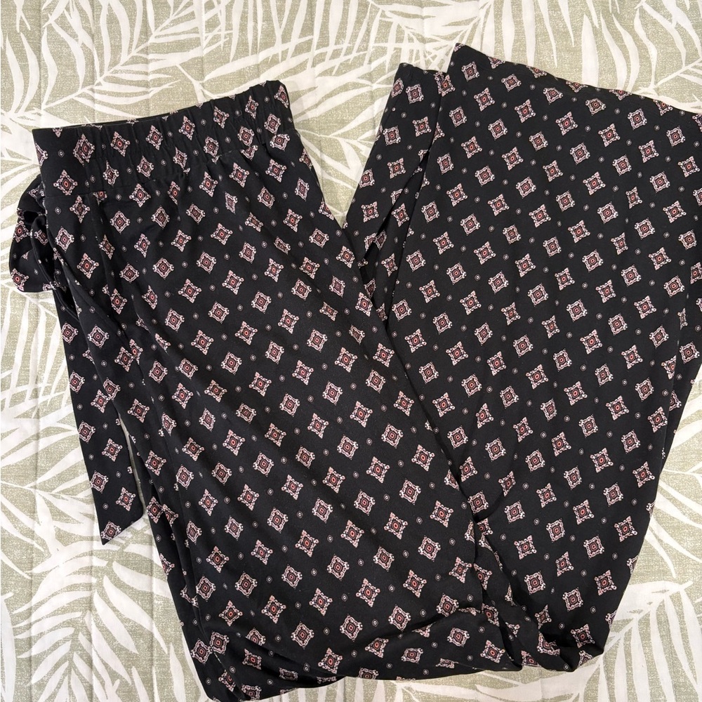 Joe Benbasset Black and Pink Geometric Pants
